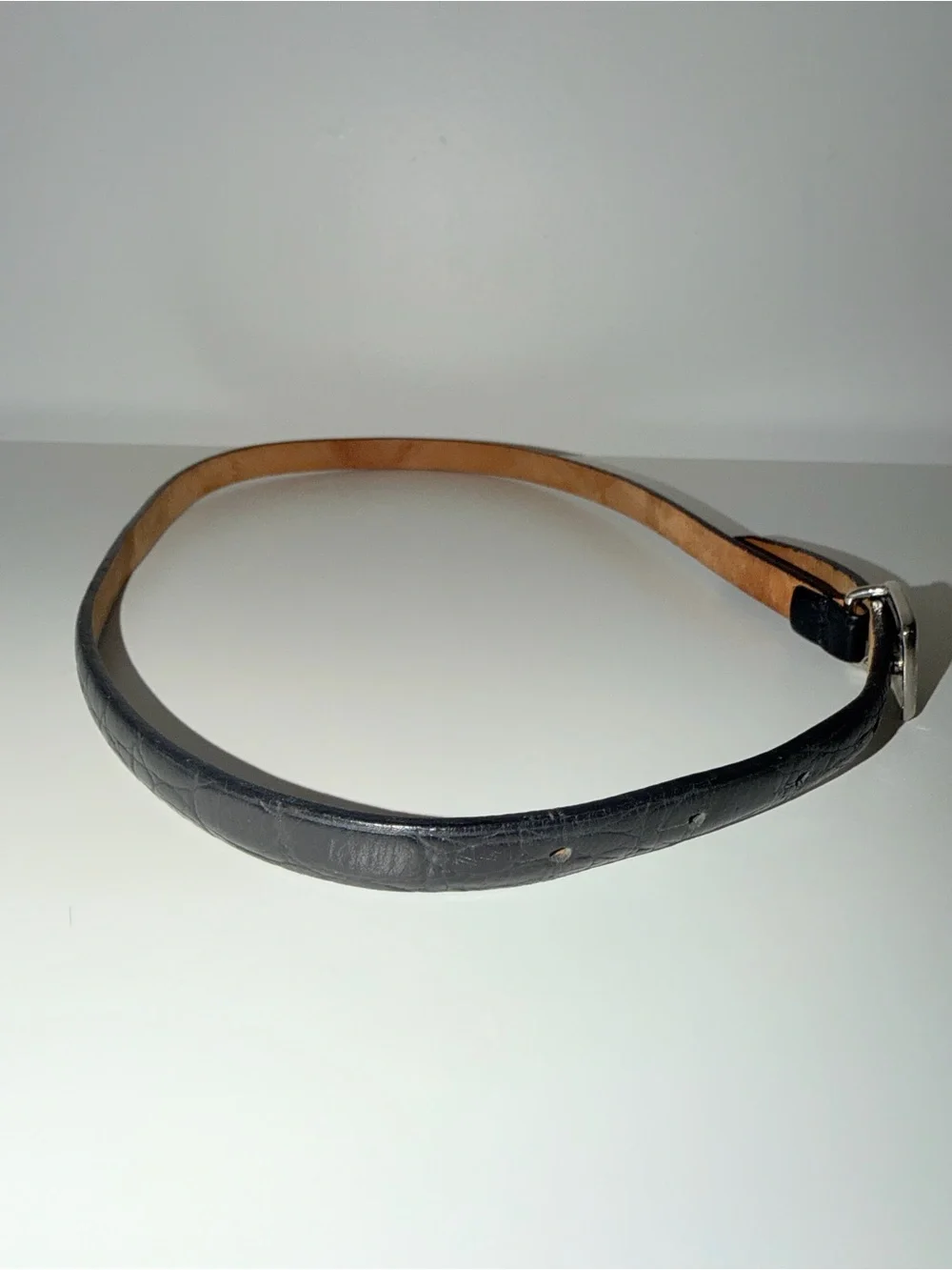 Black Genuine Leather Crocodile Embossed Thin Belt w/ Silver Square Buckle, Sz S
